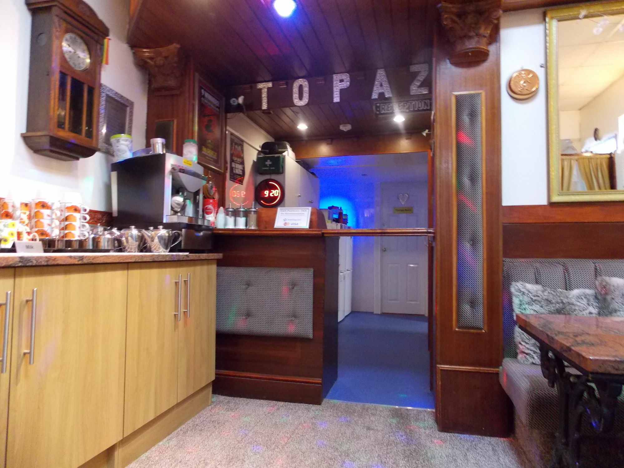 Topaz Blackpool Esterno foto